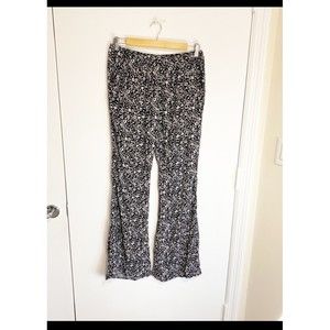 LA HEARTS FLORAL PANTS MEDIUM